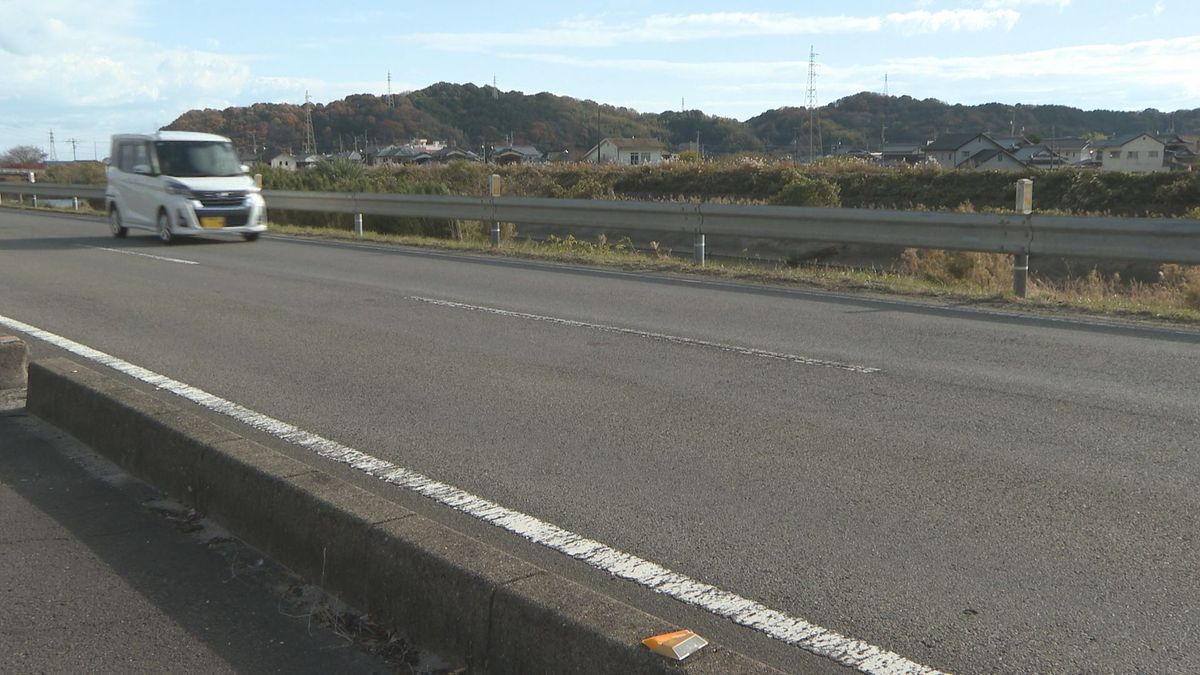 今治市の国道で90代男性が大型トラックにはねられ死亡