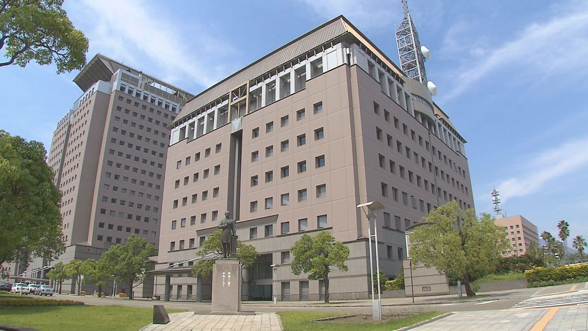 速報】鹿児島県警の警察官 今年度３人目の逮捕者…女子トイレに侵入し女性(３０代)盗撮した疑い｜日テレNEWS NNN