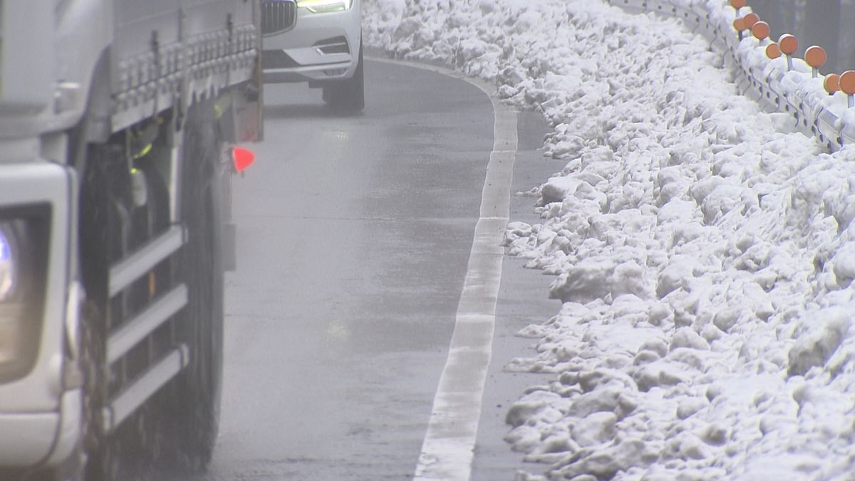 7日は甲府で氷点下3度の予想 凍結路面での運転に注意呼びかけ 山梨県