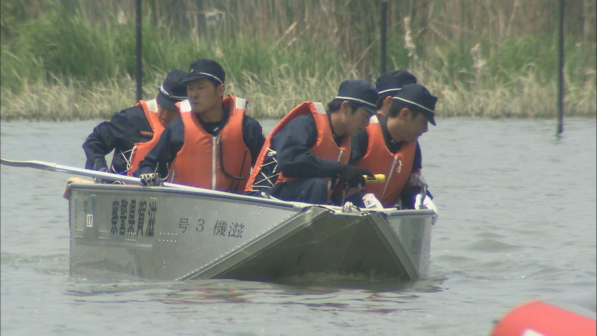 警察による遺体の捜索（2008年）