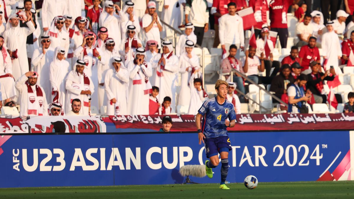 相手の思いを背負ってパリへ...開催国のカタールは日本に敗れるもサポーターが拍手で健闘たたえる【AFC U-23アジア杯】