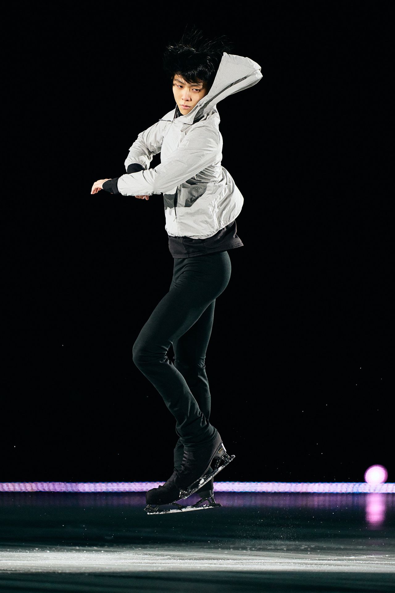 俺の撮った羽生結弦「空中でも美しい超一流アスリート」神カメラマンが