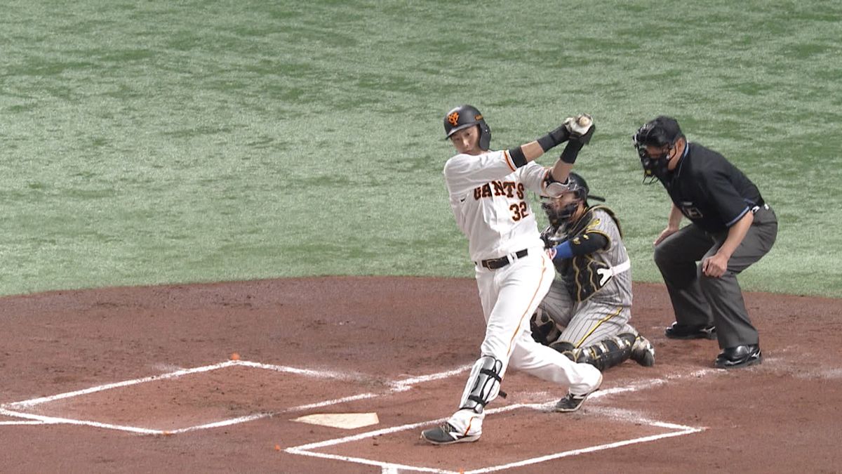 「代役とはいわせない！」巨人・坂本に代わりスタメンの廣岡大志　初回に二塁打でチャンス演出