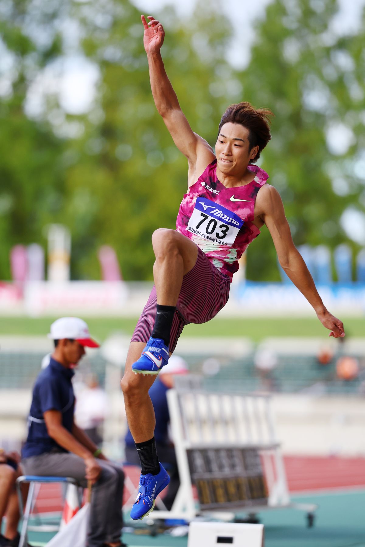 走り幅跳びで３連覇を達成した泉谷駿介選手（写真：築田 純/アフロスポーツ）