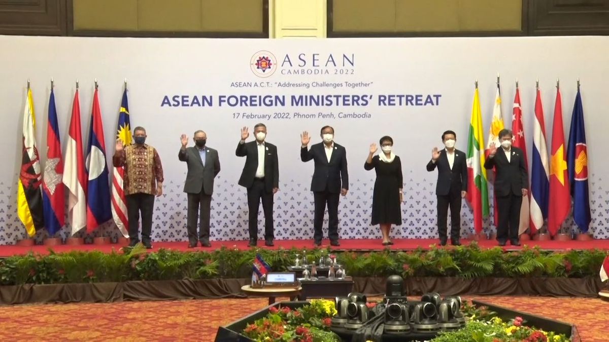 ASEAN　外相会議の報道声明を発表