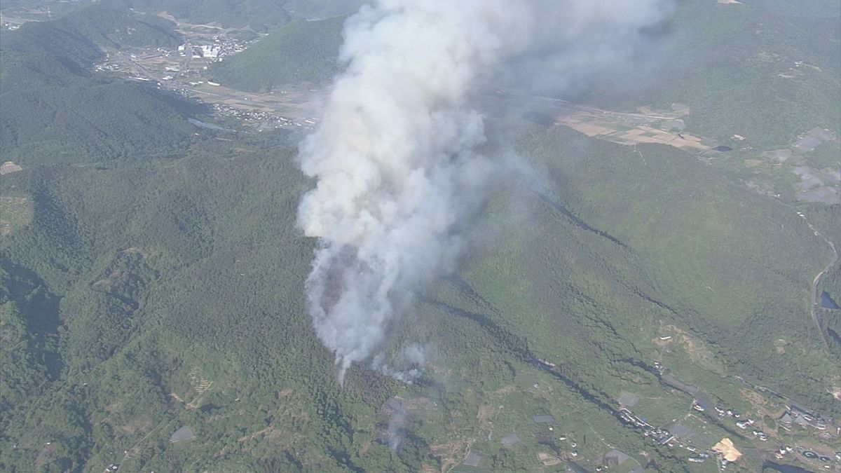 消火活動に延べ1600人　9日目にようやく鎮火となった南陽市の山火事　農作物などの被害確認へ